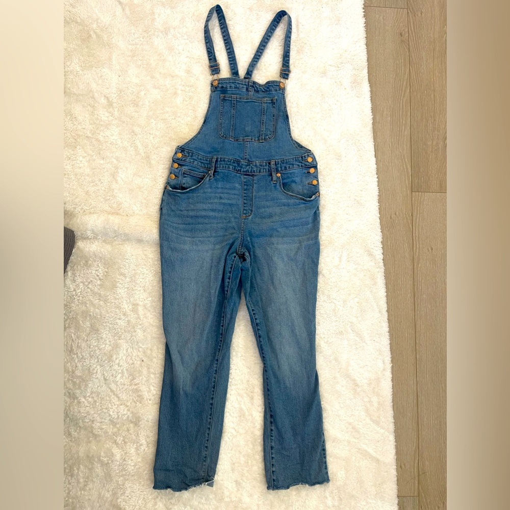 Universal Thread denim overalls